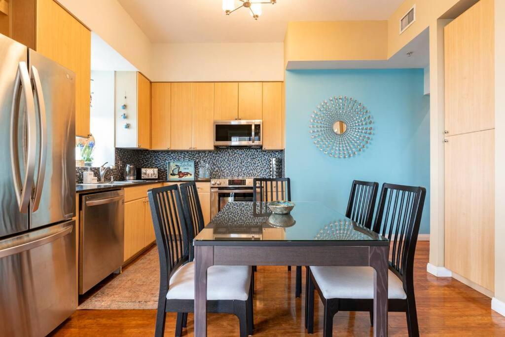 A Corner Unit With Ocean Views From Every Room Long Beach Exteriér fotografie