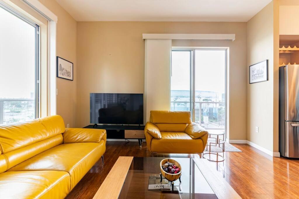 A Corner Unit With Ocean Views From Every Room Long Beach Exteriér fotografie