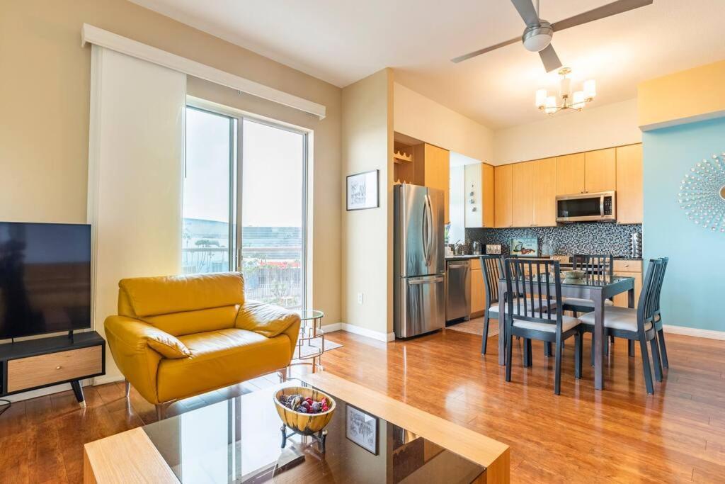 A Corner Unit With Ocean Views From Every Room Long Beach Exteriér fotografie