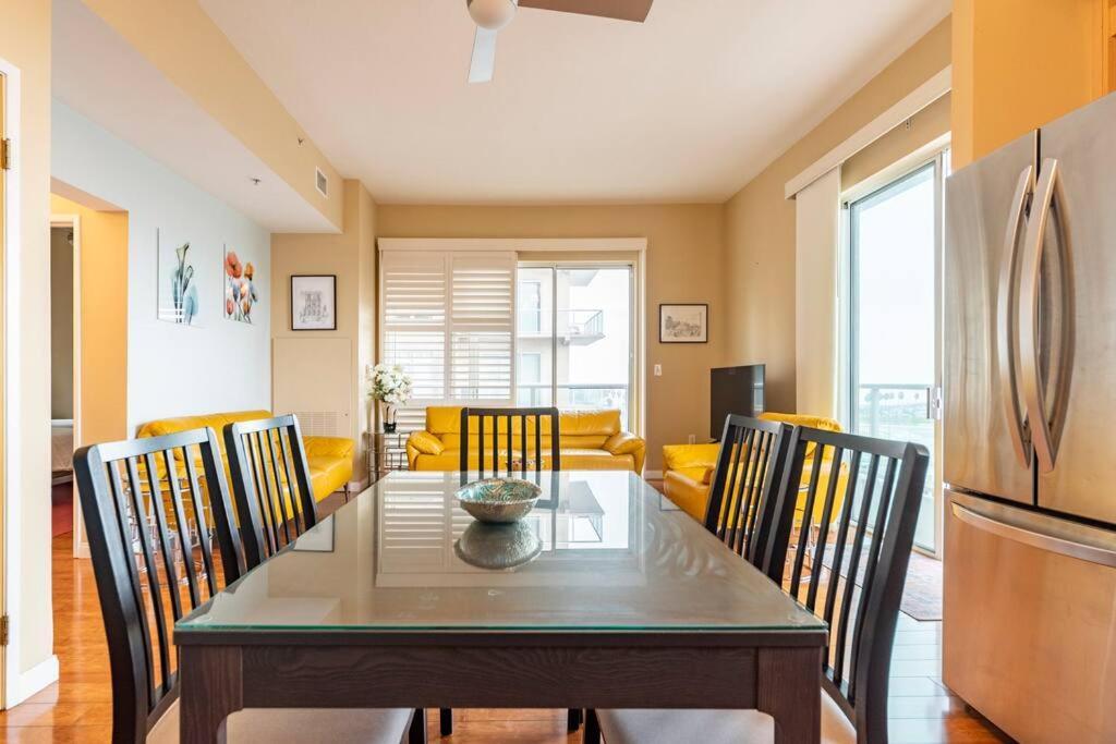 A Corner Unit With Ocean Views From Every Room Long Beach Exteriér fotografie